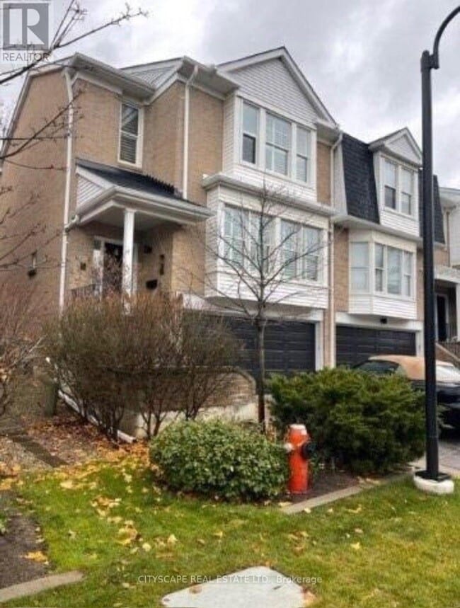 Building Photo - 30 Tamarack Cir