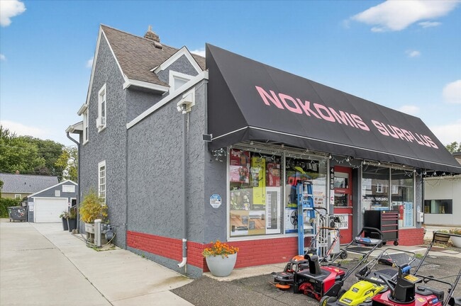 Foto del edificio - 4935 34th Ave S