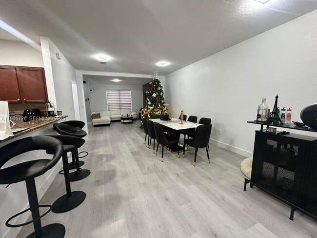 Foto del edificio - 9350 SW 171st Ct