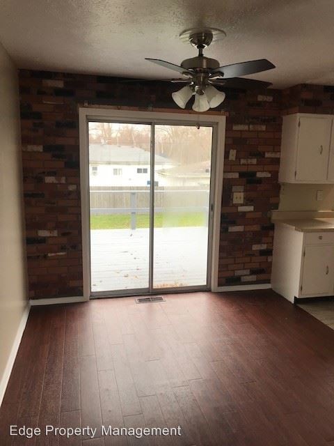 Building Photo - 4 br, 2 bath House - 769 Roberts St.