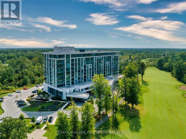 Building Photo - 7711-7711 Green Vista Gate