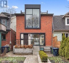 Building Photo - 770 Palmerston Ave