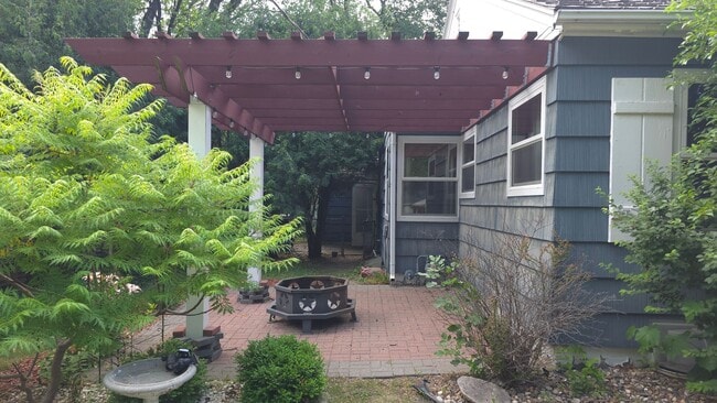 Foto del edificio - Beautiful Home near Cathedral District in Central Bismarck