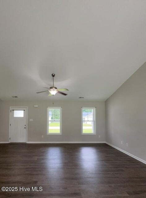 Foto del edificio - 204 N Windy Ridge Rd