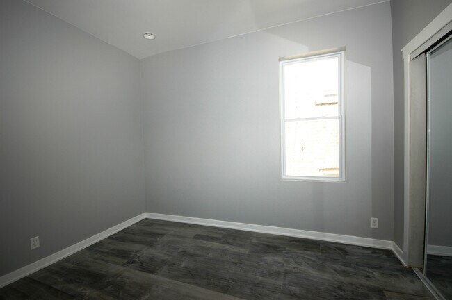 Bedroom 2 - 1815 N Karlov Ave