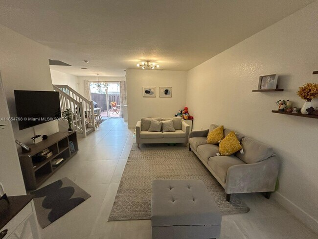 Foto del edificio - 12553 SW 121st Way