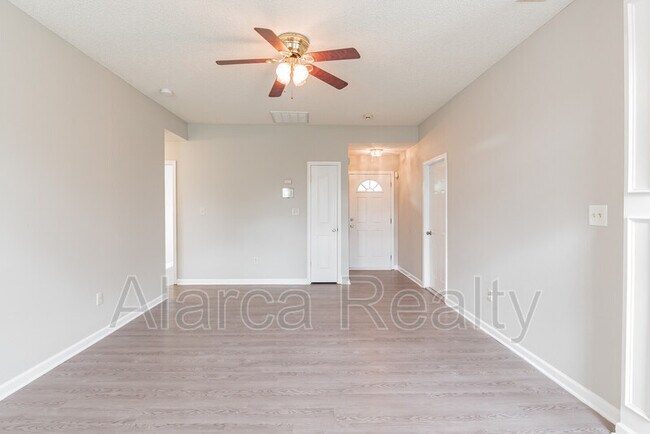 Building Photo - 6919 Ayrshire Glen Pl