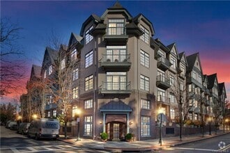 Building Photo - 55 1st St