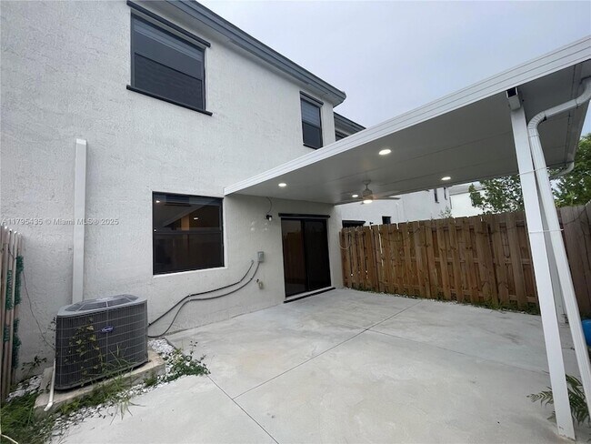 Foto del edificio - 13383 SW 287th Ter