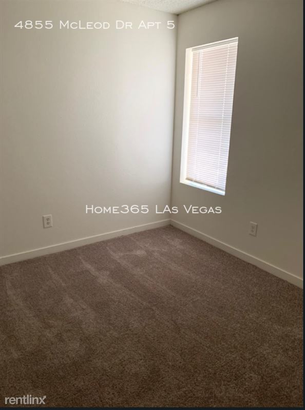 Foto del edificio - 4855 McLeod Dr Apt 5
