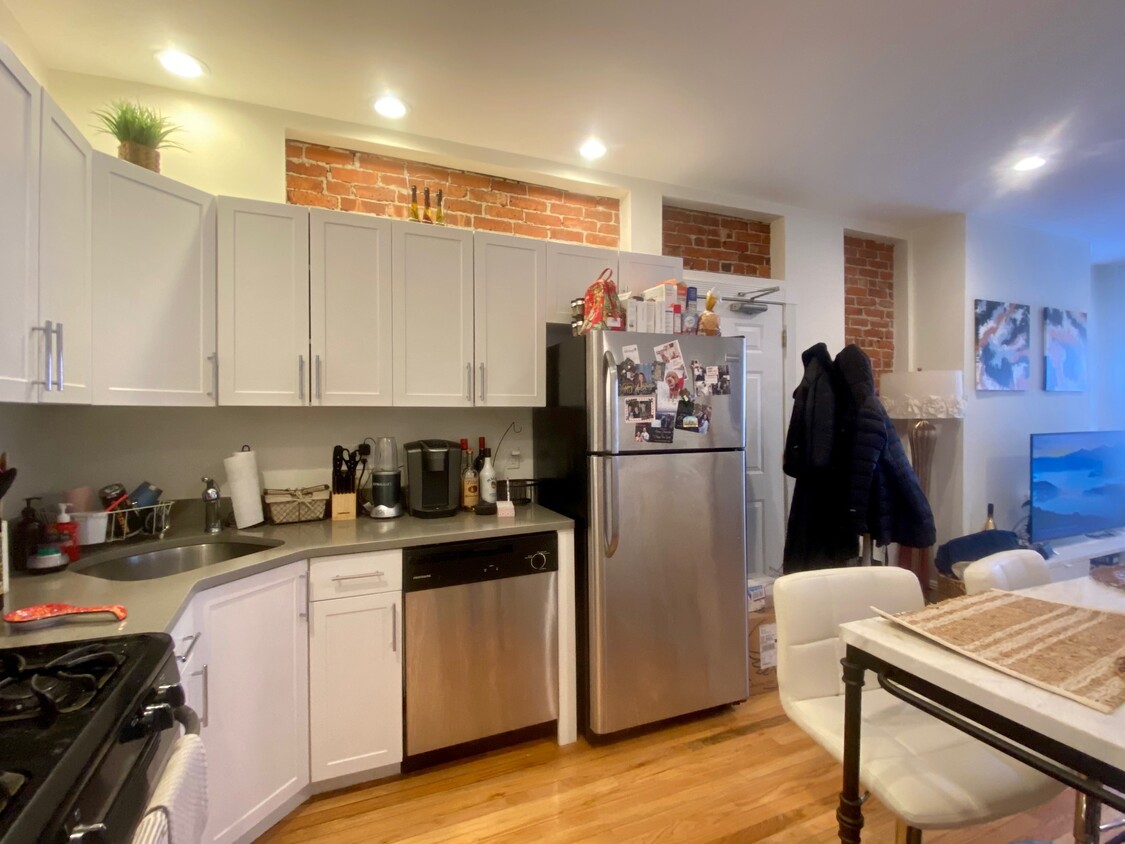 10 Brainerd Rd, Boston, MA 02134 - Apartments In Boston, MA ...