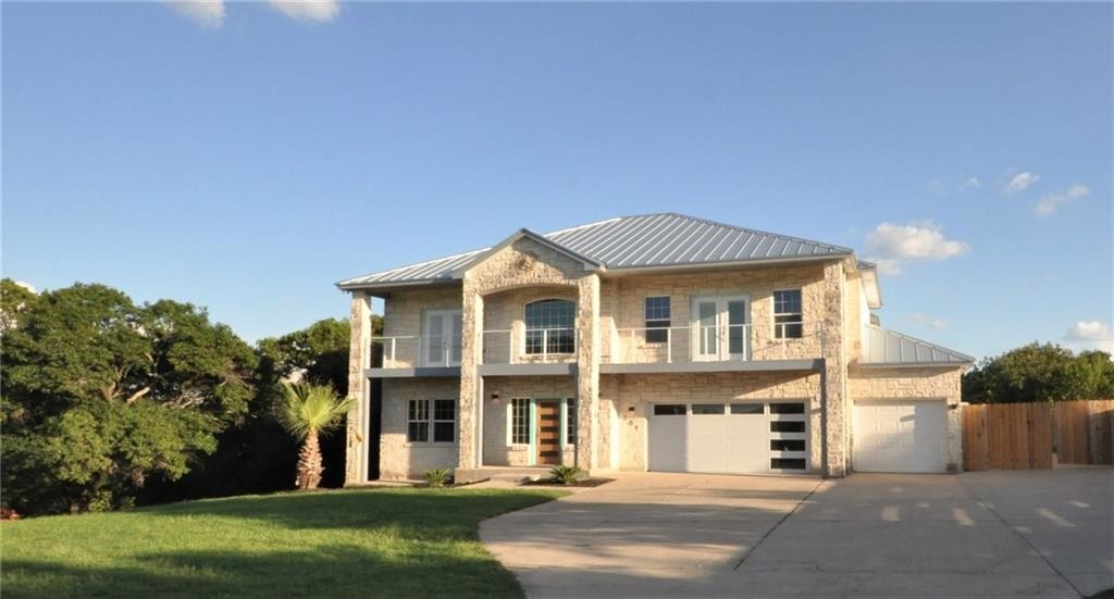 Primary Photo - 201 Cedar Ridge Dr