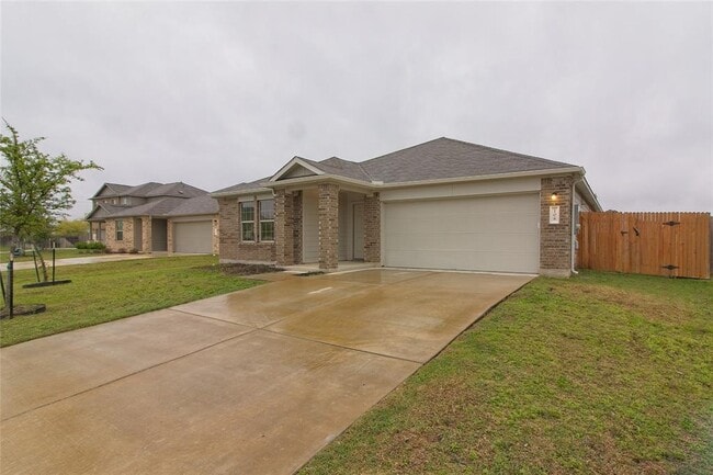 Building Photo - 108 Pumpkin Dr