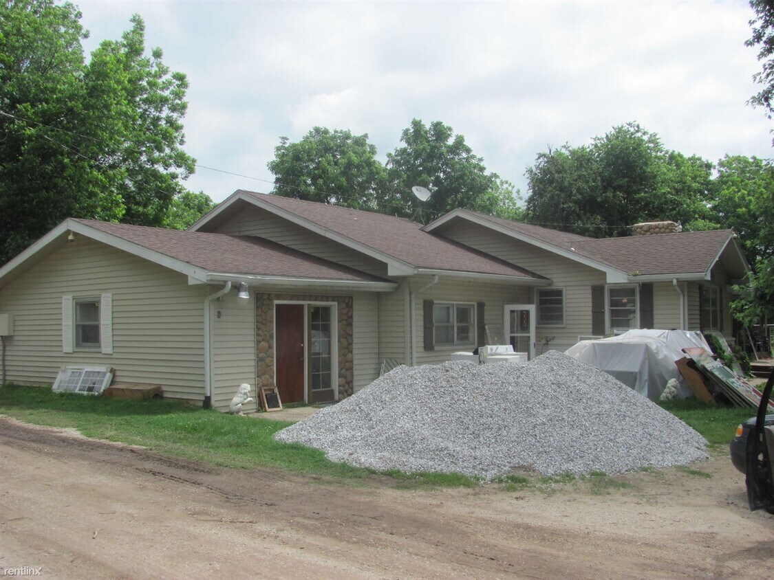 Foto principal - 4 br, 2 bath Duplex - 5849 W US Highway 60