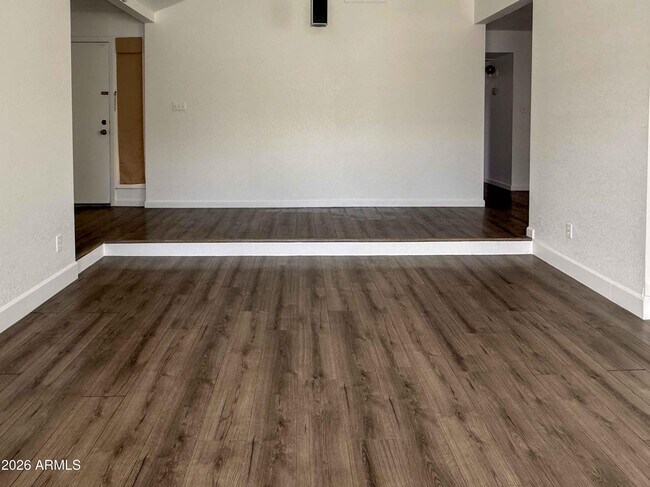 Foto del edificio - 16811 N 32nd Ave