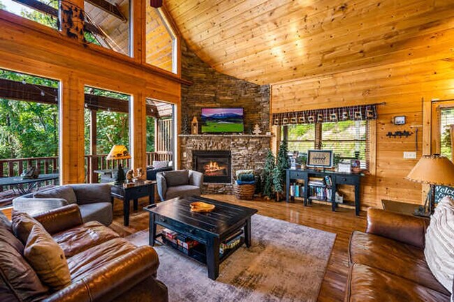 Foto del edificio - 3825 Millers Ridge Way