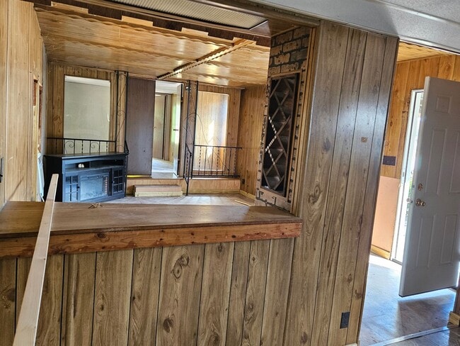 Building Photo - 2 bed 2 bath mobile home for rent $800