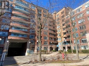 Building Photo - 1091-1091 Kingston Rd