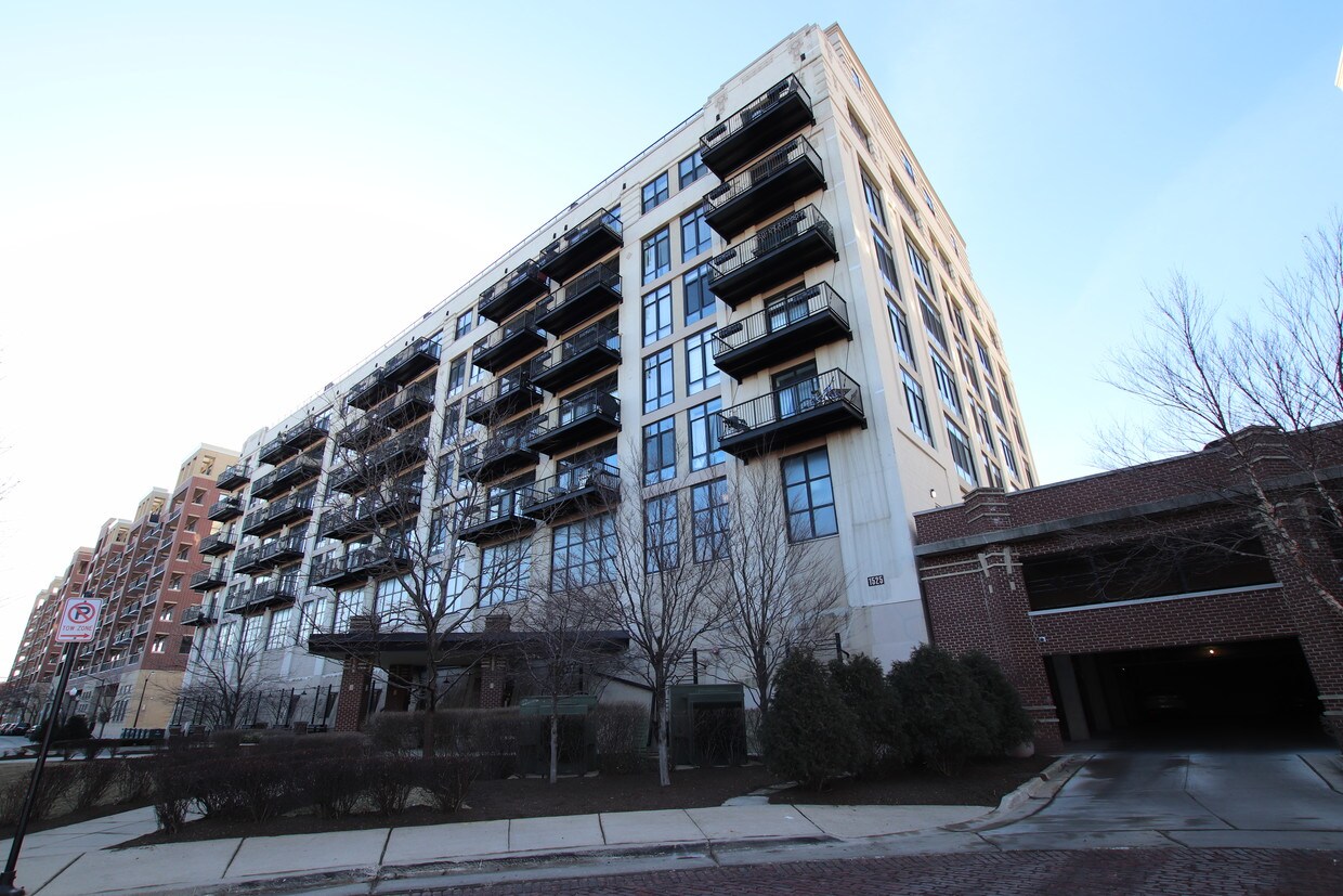 Foto principal - 1525 S Sangamon St