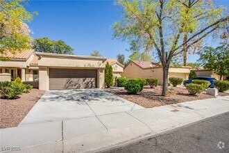 Building Photo - 8832 Villa Ridge Dr