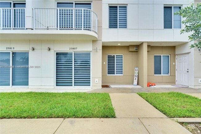 Foto del edificio - 25807 SW 139th Ct