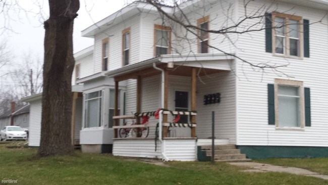 Foto del edificio - 1 br, 1 bath 4plex - 415 S Warren Ave A