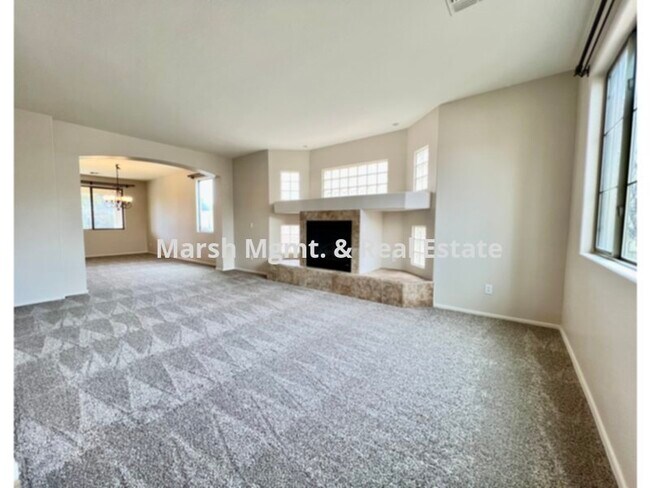 Building Photo - Beautiful 2-story, 5 bedroom home with poo...
