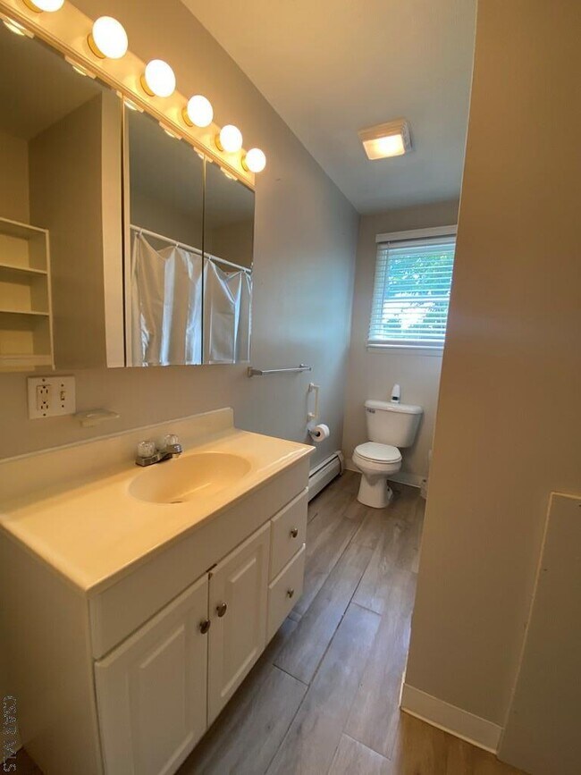 105 Debra Ln, Johnstown, PA 15905 House for Rent in Johnstown, PA