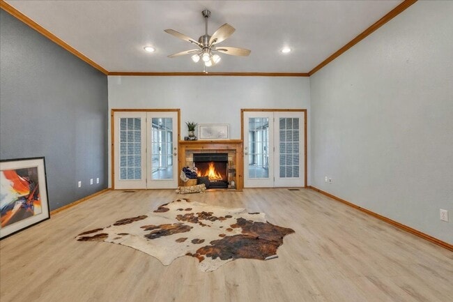 Photo - Look at this Bonus Room!!! House