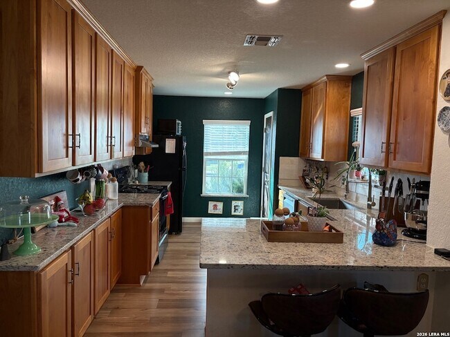 Foto del edificio - 7319 Turnbow