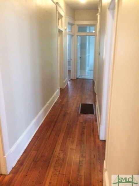 Foto del edificio - 211 W 35th St