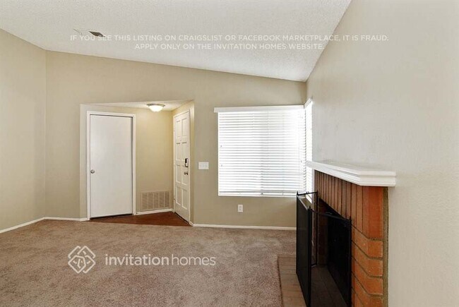 Foto del edificio - 1529 Ashbury Way