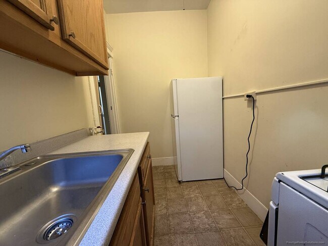 Foto del edificio - 15 Royce Rd