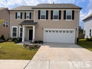 Building Photo - 108 Avery Glenn Way