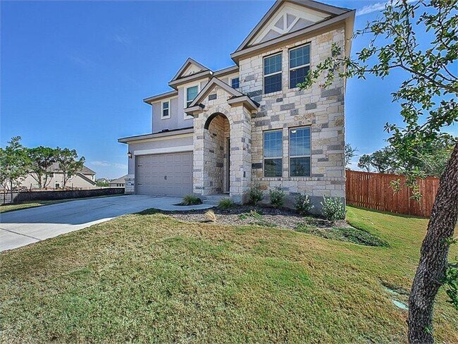 Building Photo - 15601 Cabrillo Way