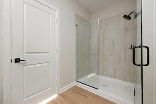 Building Photo - 3129 Banyan Dr