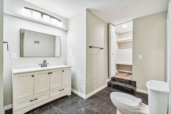 Foto del edificio - 440 2nd St N