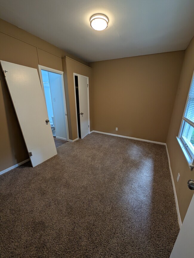 Foto del edificio - 2513 SW Buchanan St