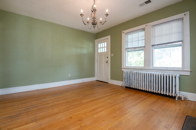 Foto del edificio - 931 N Edgewood St