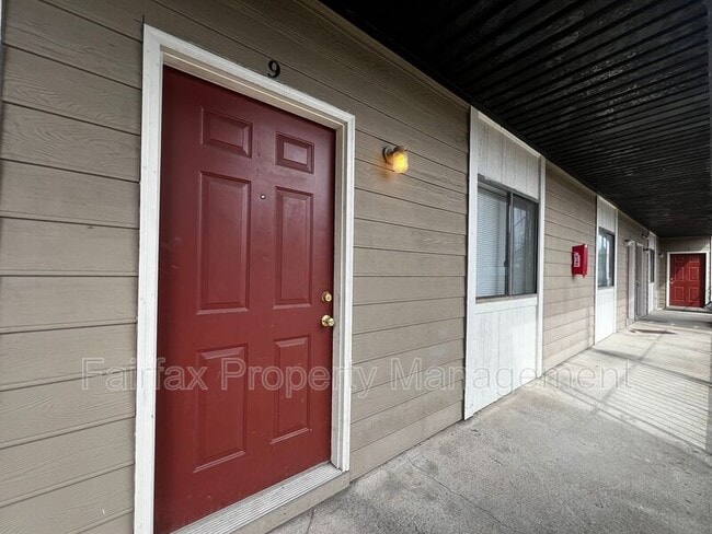 Photo - 1309 Hudson Ave Apartment