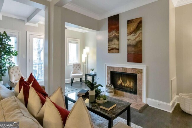 Foto del edificio - 2840 Peachtree Rd NW
