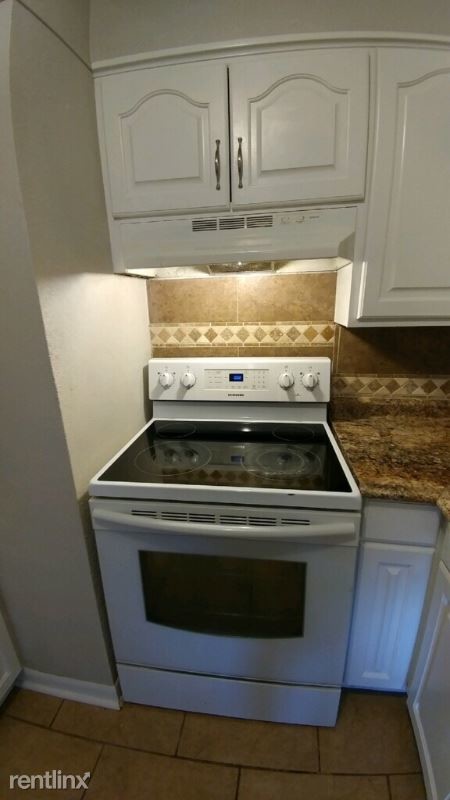Foto del edificio - 3 br, 2 bath House - 1505 Kennedy Avenue