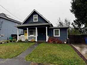 Building Photo - 8227 N Hartman St