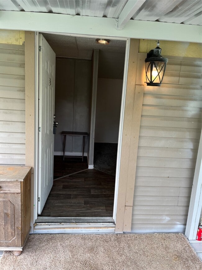 Building Photo - 12732 Pecan Tree Ct