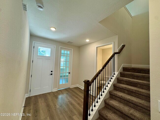 Foto del edificio - 3737 St Charles Wy