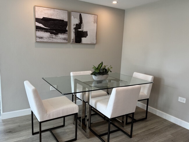 Foto del edificio - 425 W Beech St