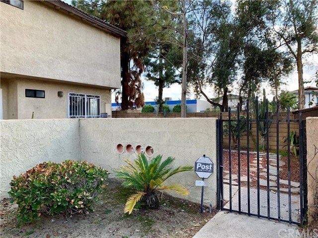 Foto del edificio - 13492 Ramona Pkwy