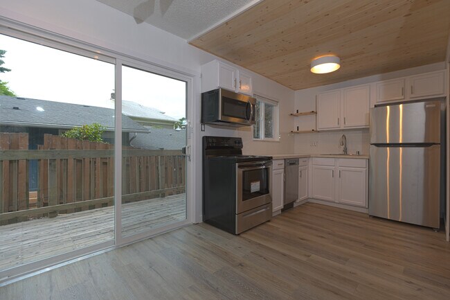 Foto del edificio - 3229 SE 10th Ave