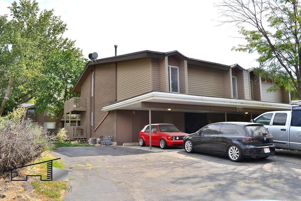 1297 Lorl Ln Unit 3, Ogden, UT 84404 Condo for Rent in Ogden, UT