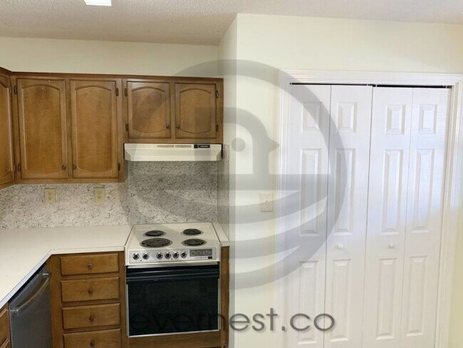 Foto del edificio - 1129 King Arthur Ct